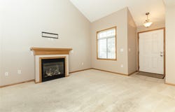 8610 EP True Parkway unit: 8004, West Des Moines, IA 50266