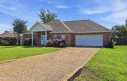 218 Holmar Drive, Brandon, MS 39047