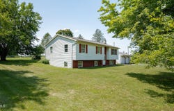 1042 Co Rte 22, Ghent, NY 12075