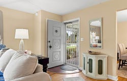 9007 Haviland Ave, Louisville, KY 40220
