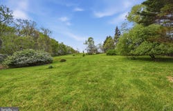 2674 FIVE POINTS Road, MARSHALL, VA 20115