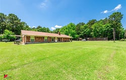 255 Barry Road, Logansport, LA 71049