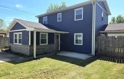 2525 Lake Road, Radcliff, KY 40160-9711