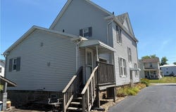 218 Cherry Avenue, Niles, OH 44446