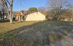 2503 Alan Shephard Dr., Kirby, TX 78219