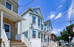 19 Rankin St, Elizabeth City, NJ 07206-1118