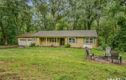 4 Robinhood Drive, Ledyard, CT 06335