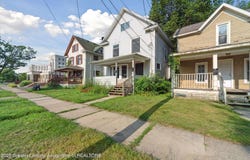 217 N Butler Boulevard, Lansing, MI 48915
