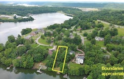 29 Wingate Road, Brandenburg, KY 40108