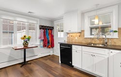 58 Lakeshore Ave, Beverly, MA 01915