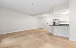 501 Commerce Dr, Braintree, MA 02184