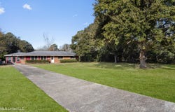 4111 Washington Avenue, Gulfport, MS 39507