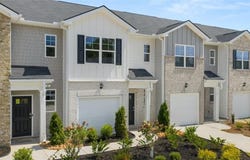 204 Kenmore Circle, Perry, GA 31069