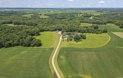 986 County Road 1150 N Highway, Henry, IL 61537-9475