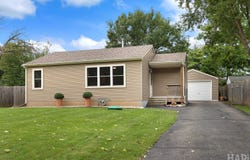 9004 Shady Lane, Wonder Lake, IL 60097