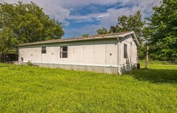 110 N 2nd Street, Mount Calm, TX 76673