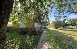 2826 Hargus Street, Ingleside, TX 78362