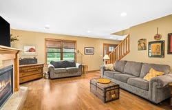 5368 McKinley Dr, Hermantown, MN 55811