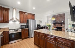 220 Riverview Trail, Roswell, GA 30075