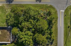 1505 4TH AVENUE SW, VERO BEACH, FL 32962