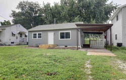 1704 VAN BUREN Street, Quincy, IL 62301
