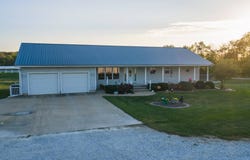 957 E County RD 1450, Hamilton, IL 62341