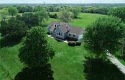 29300 Victory Road, Paola, KS 66071