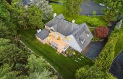 8 Olde Greenhouse Ln, Madison Boro, NJ 07940-2749