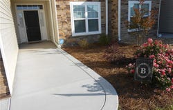 210 Oak Pointe Circle, Lumberton, NC 28358