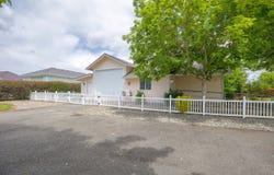 975 Felicia Lane, Grants Pass, OR 97527