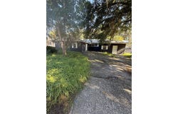 406 E YOUNG Street, PLANT CITY, FL 33563