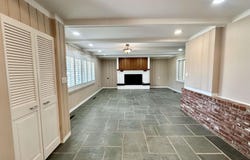 1408 E 23rd Ave, Hutchinson, KS 67502
