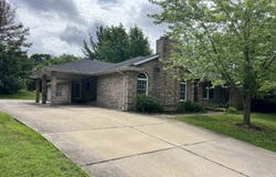 3305 COLLINGWOOD Drive, Springfield, IL 62711