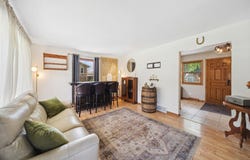 5180 NW 64th Place, Johnston, IA 50131