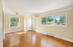 29031 Rosslyn Avenue, Garden City, MI 48135