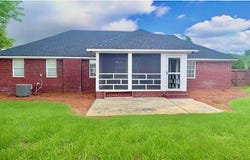 1036 Shortleaf Dr, Manning, SC 29102