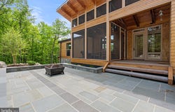 559 BESSIE BELL MOUNTAIN ROAD, CASTLETON, VA 22716