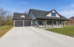 213 Lakeview Drive, Farmington, MO 63640