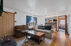 4517 Lebanon Church Rd, West Mifflin, PA 15122