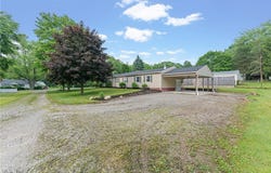 3420 ALBRECHT Avenue, Akron, OH 44312