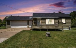 1387 E Grand Blanc Road, Grand Blanc, MI 48439