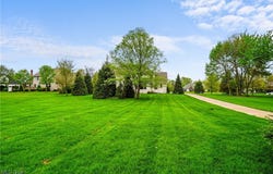 6972 Stagecoach Trail, Valley City, OH 44280