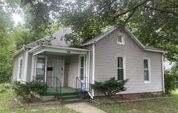524 E Winter, Greenville, IL 62246