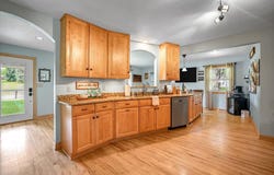 N65w28554 Fairlane Dr, Hartland, WI 53029