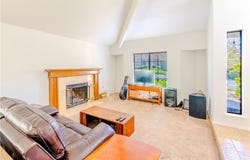 2667 Victoria Park, Riverside, CA 92506