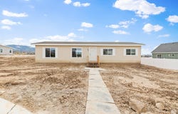 750 E 400 N, Mt Pleasant, UT 84647
