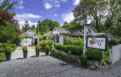 215 S 4th Street, Jacksonville, OR 97530