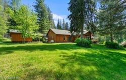 594 Hidden Valley Rd, Sandpoint, ID 83864