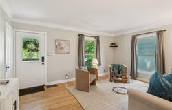 40 Penn Avenue S, Minneapolis, MN 55405