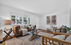 11 Toelle Drive, St Charles, MO 63304